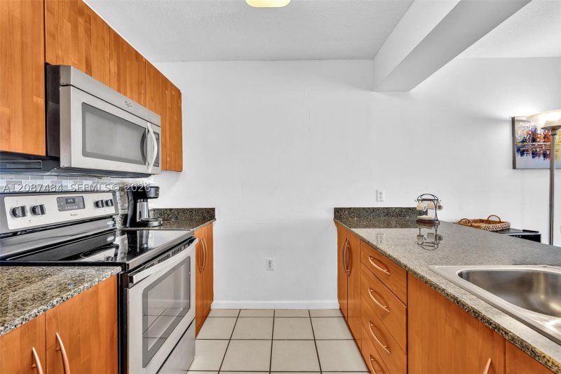 Comprar apartamento no The Club At Brickell Bay 2119