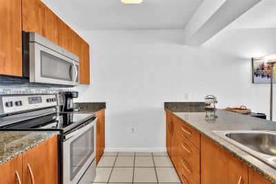 Comprar apartamento no The Club At Brickell Bay 2119