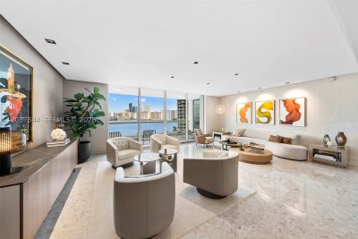 Comprar apartamento no Bella Mare 707