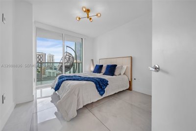 Property photo # 9
