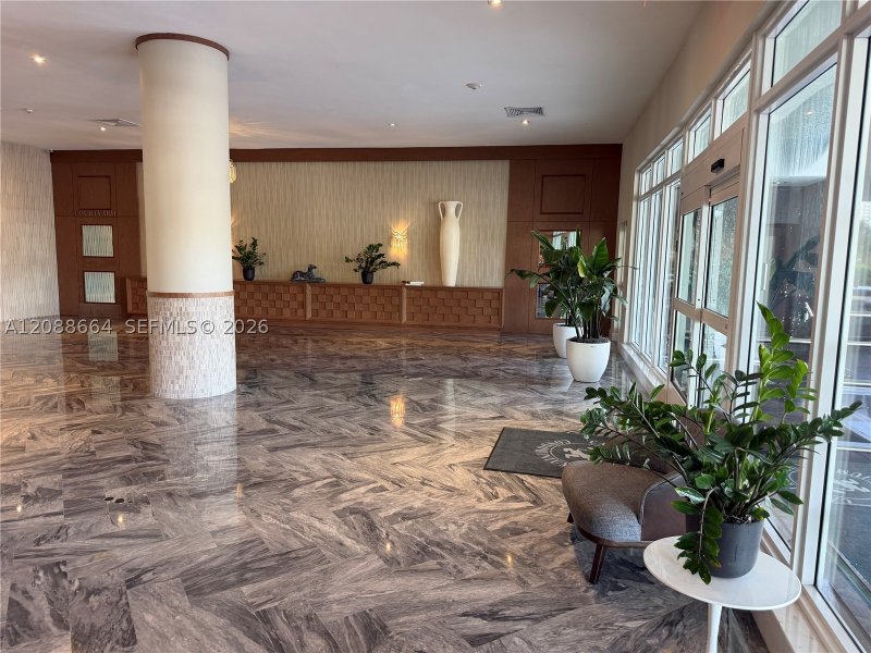 Comprar apartamento en Carriage House Miami Beach 826