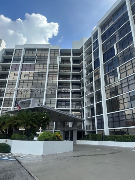 Condo for sale at Towers of Oceanview South 627