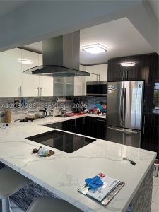 Comprar apartamento no Towers of Oceanview South 627