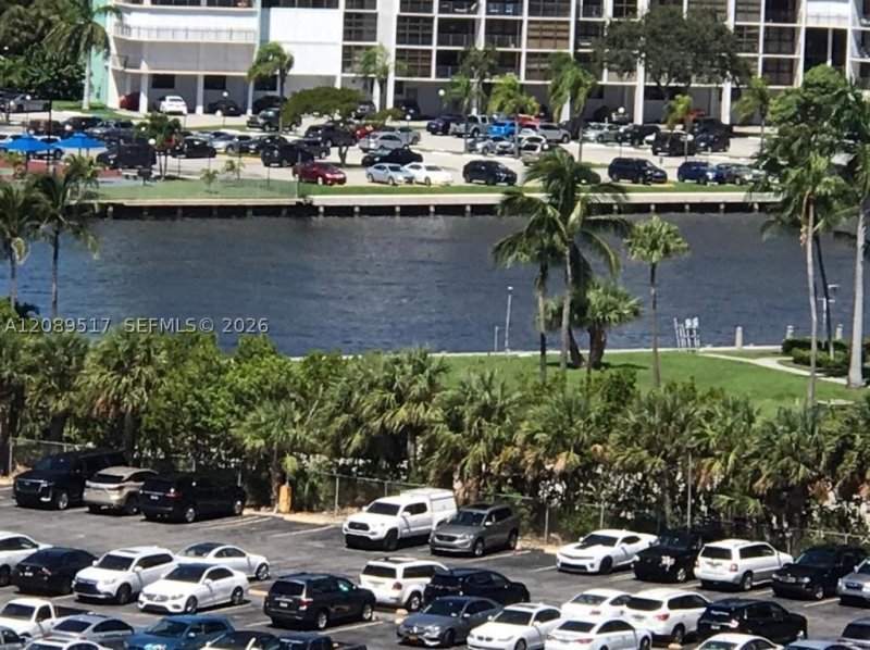 Condo for sale at Tides Hollywood Beach 10W