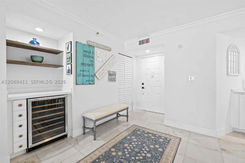 Condo for sale at The Summit 1008N