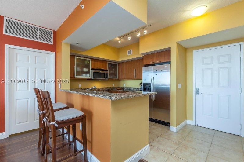 Property photo # 6