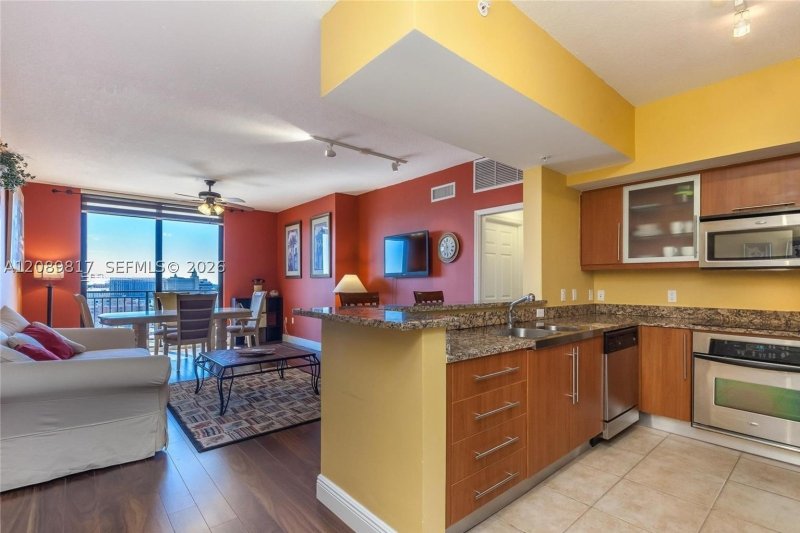 Property photo # 9