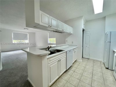 Alquiler de apartamento en Porto Bellagio 3213