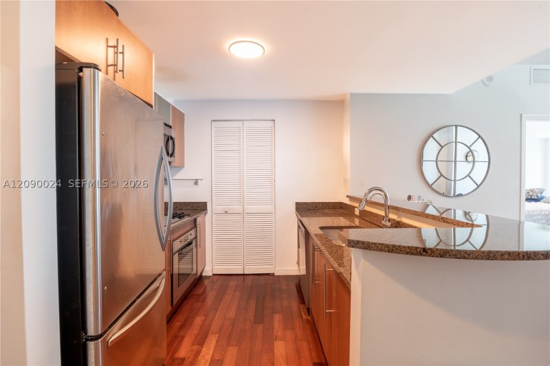 Condo for sale at Aston Martin Residences T-3504