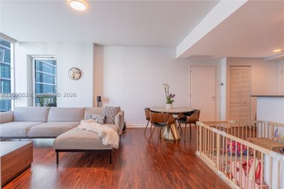 Comprar apartamento no Aston Martin Residences T-3504