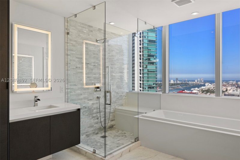 Property photo # 4