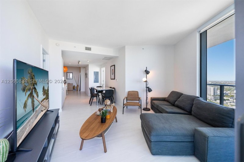 Property photo # 4