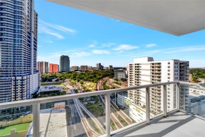 Comprar apartamento no Axis on Brickell South Tower 2201-S