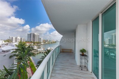 Comprar apartamento no 360 Condominium East 507