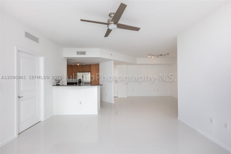 Comprar apartamento en 360 Condominium East 507