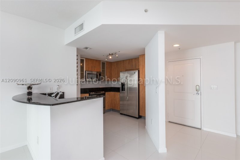 Comprar apartamento en 360 Condominium East 507