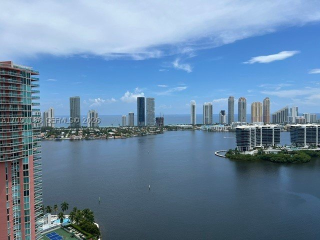 Condo for sale at Aventura Marina II LPH14