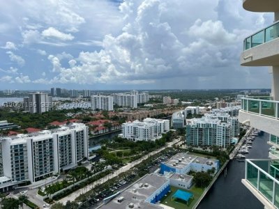 Comprar apartamento no Aventura Marina II LPH14