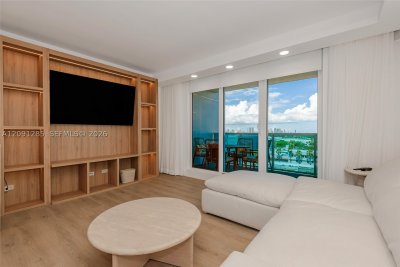 Comprar apartamento en Roney Palace 834