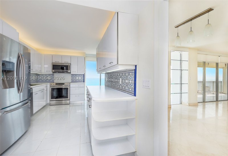 Property photo # 6