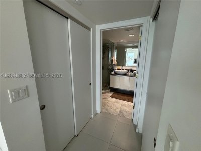 Aluguel de apartamento no O Residences 703