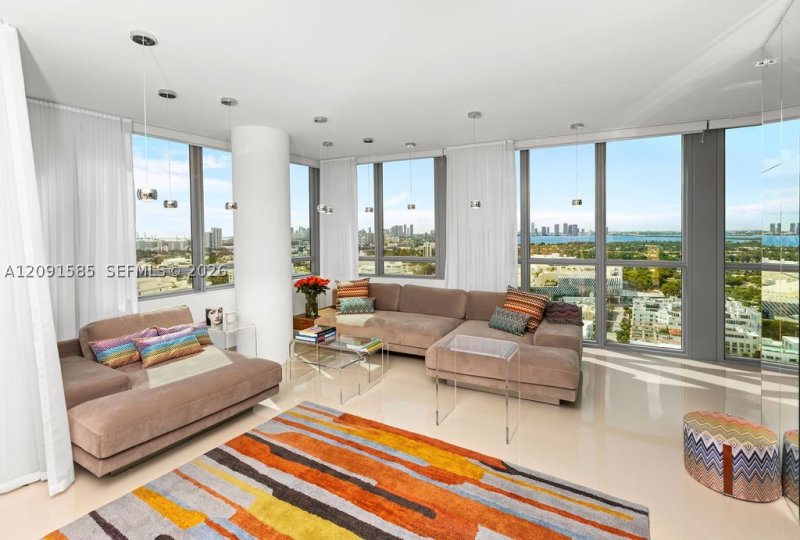 Comprar apartamento no Setai 2802/2804