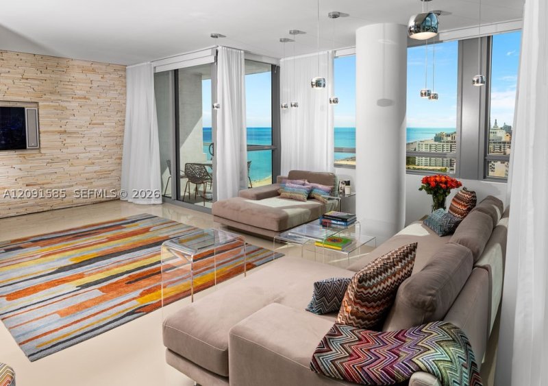 Comprar apartamento no Setai 2802/2804