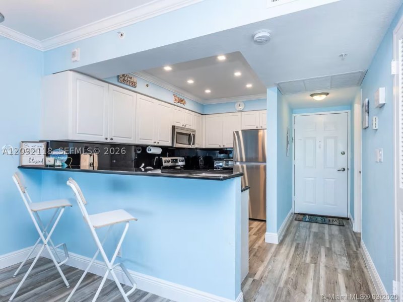 Alquiler de apartamento en The Wave Condo 627