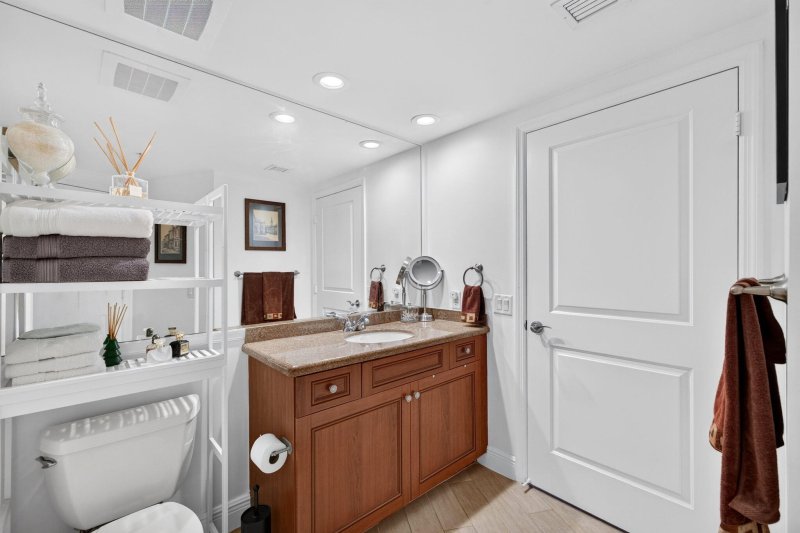 Property photo # 8