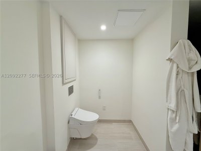 Comprar apartamento no Icon Brickell Tower II 5106