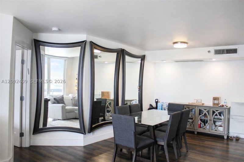 Apartment for rent at Mystic Pointe 400 1907