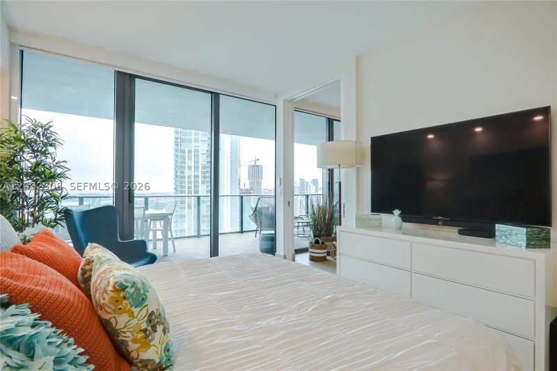 Property photo # 6
