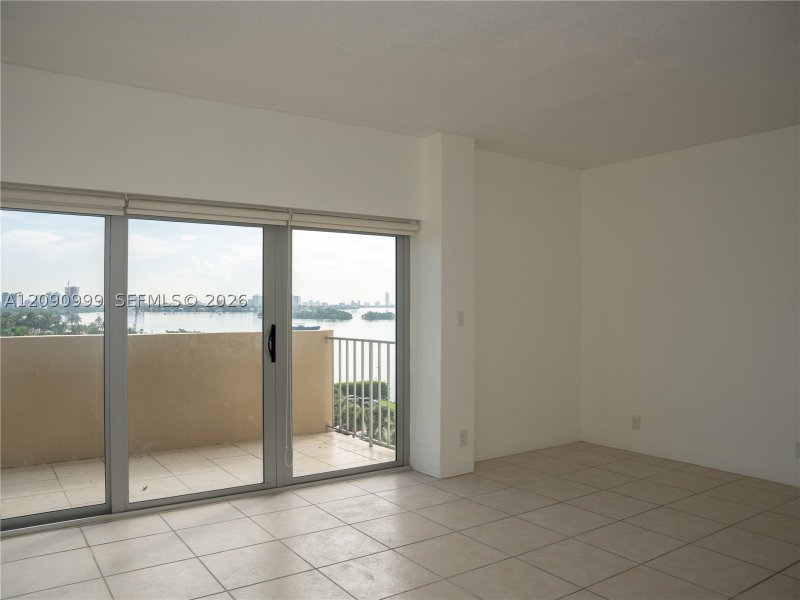 Apartment for rent at Clipper 7M