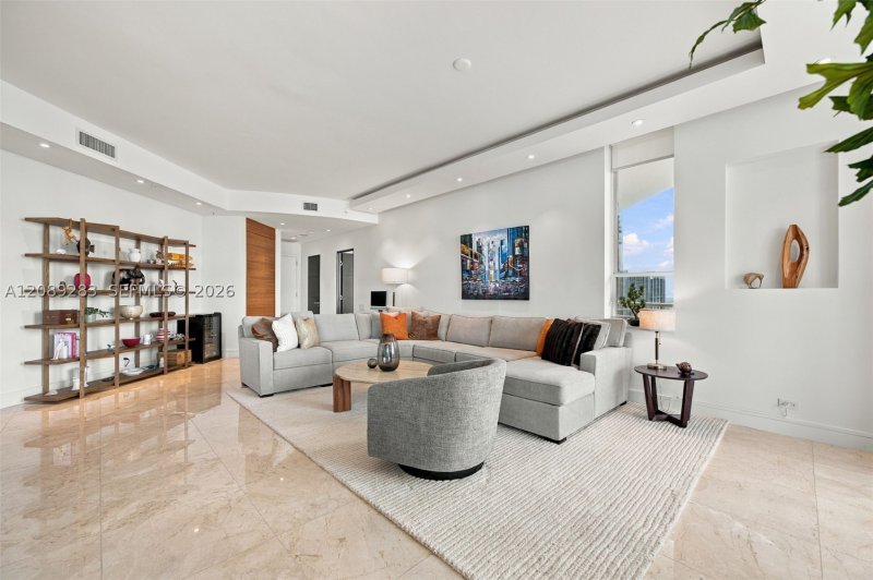 Property photo # 3