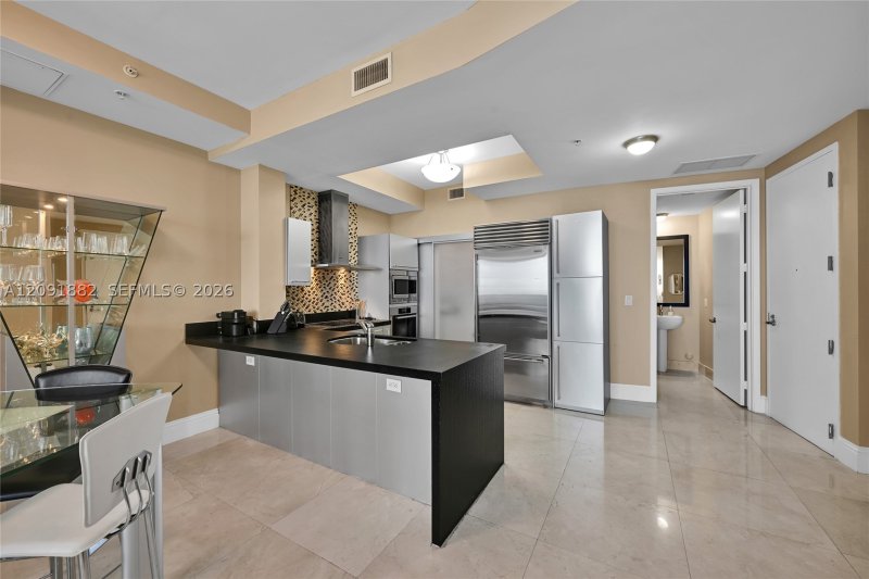 Property photo # 6