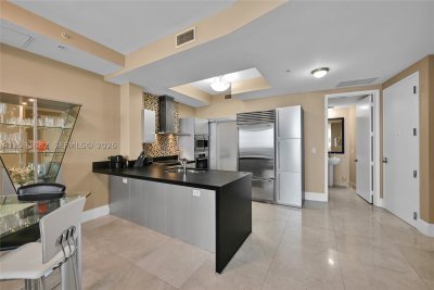 Aluguel de apartamento no Trump Royale 4102