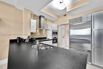 Aluguel de apartamento no Trump Royale 4102