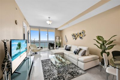 Trump Royale Apt #4102