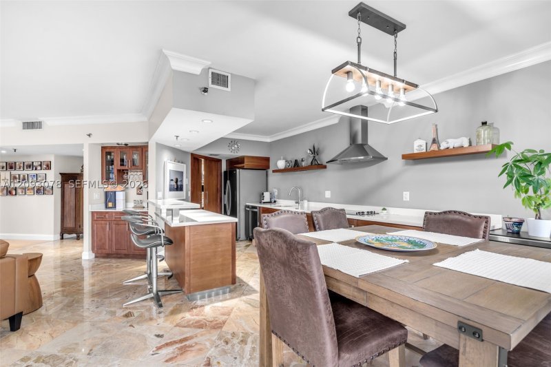 Comprar apartamento en Brickell Key One A700