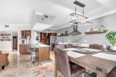 Comprar apartamento no Brickell Key One A700