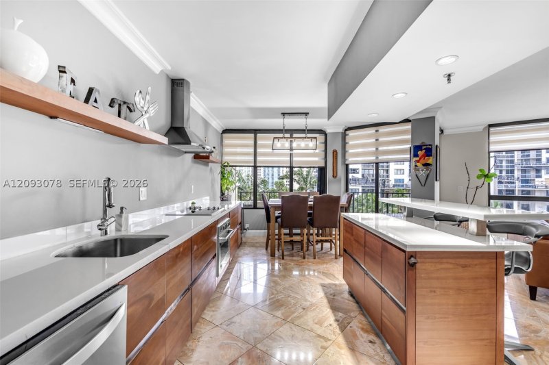 Comprar apartamento en Brickell Key One A700