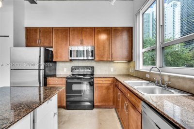 Comprar apartamento no Cite On The Bay 3212