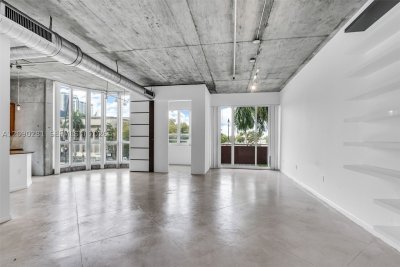 Comprar apartamento no Cite On The Bay 3212