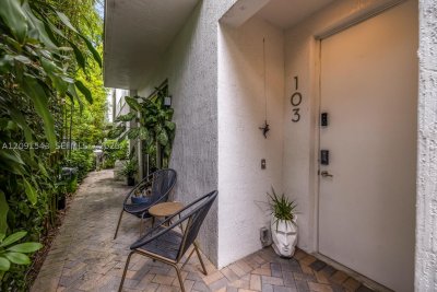 One Bay Residences Apt #103