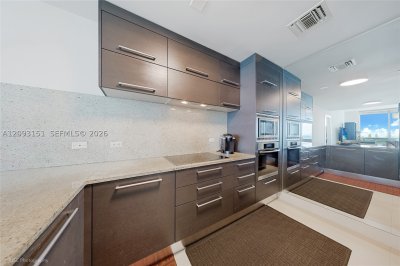 Comprar apartamento no 900 Biscayne 2602