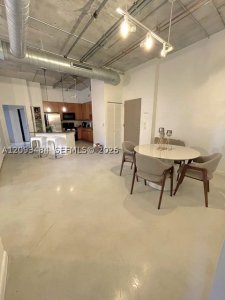 Comprar apartamento no Cite On The Bay 2309