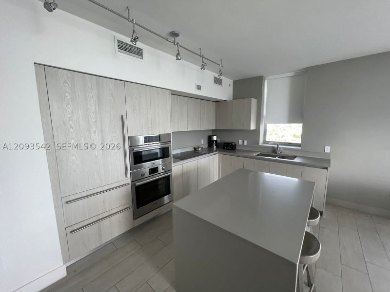 Condo for sale at Hyde Beach House R1902