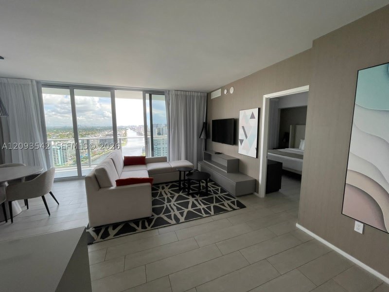 Condo for sale at Hyde Beach House R1902