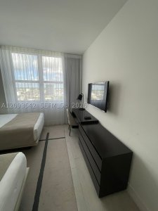 Comprar apartamento en Hyde Beach House R1902