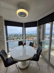 Comprar apartamento en North Tower at The Point 3105